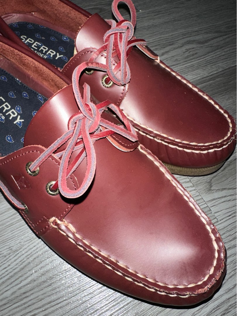 Red sperry boat shoes top