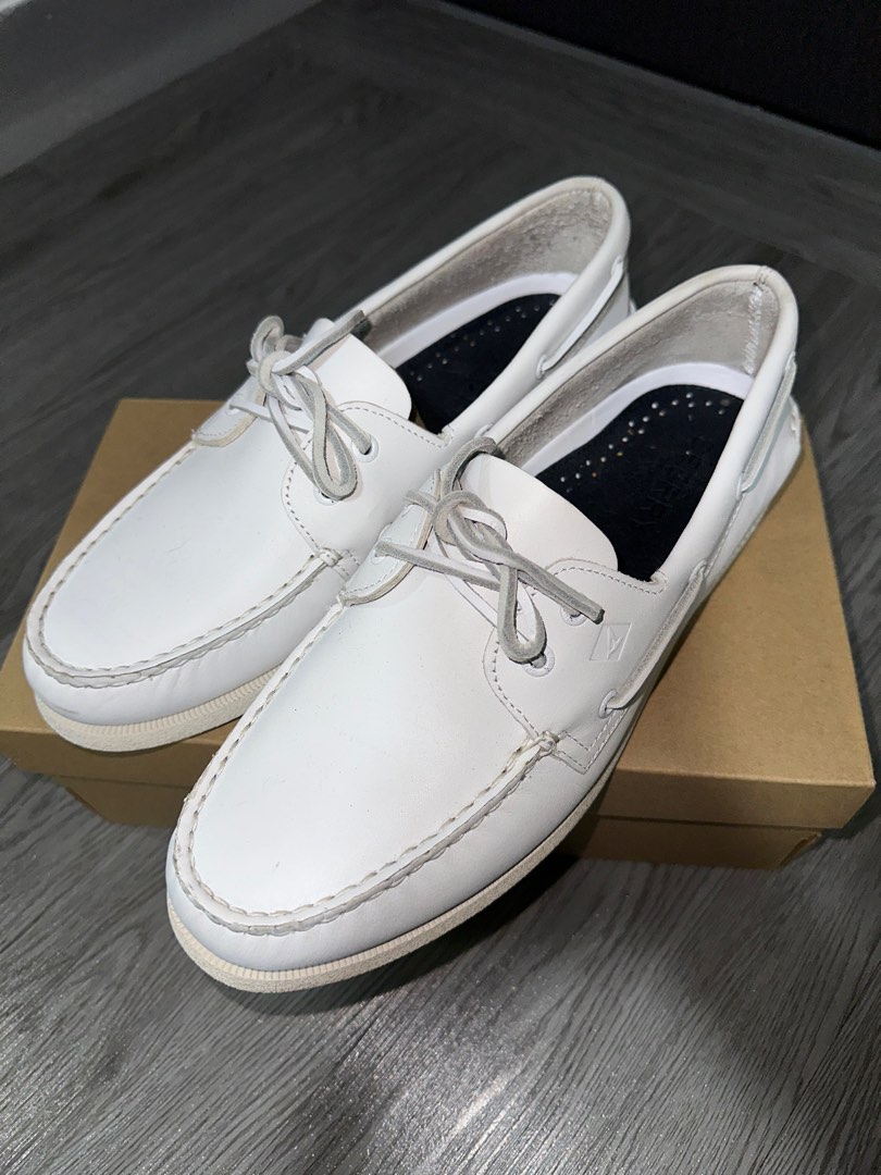 All white clearance sperry shoes