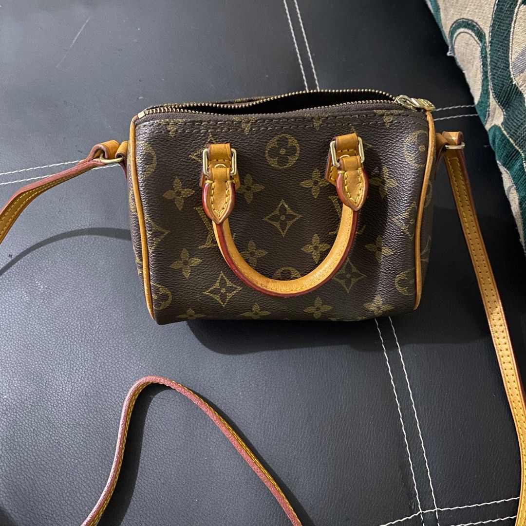 Louis vuitton lv e vintage, Barang Mewah, Tas & Dompet di