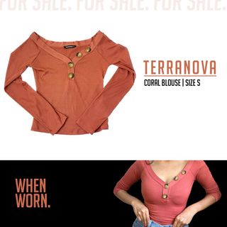 (Category: ) located in . Submitted by chy.clothes (Listing ID 1255441912, Image 1). Description: .