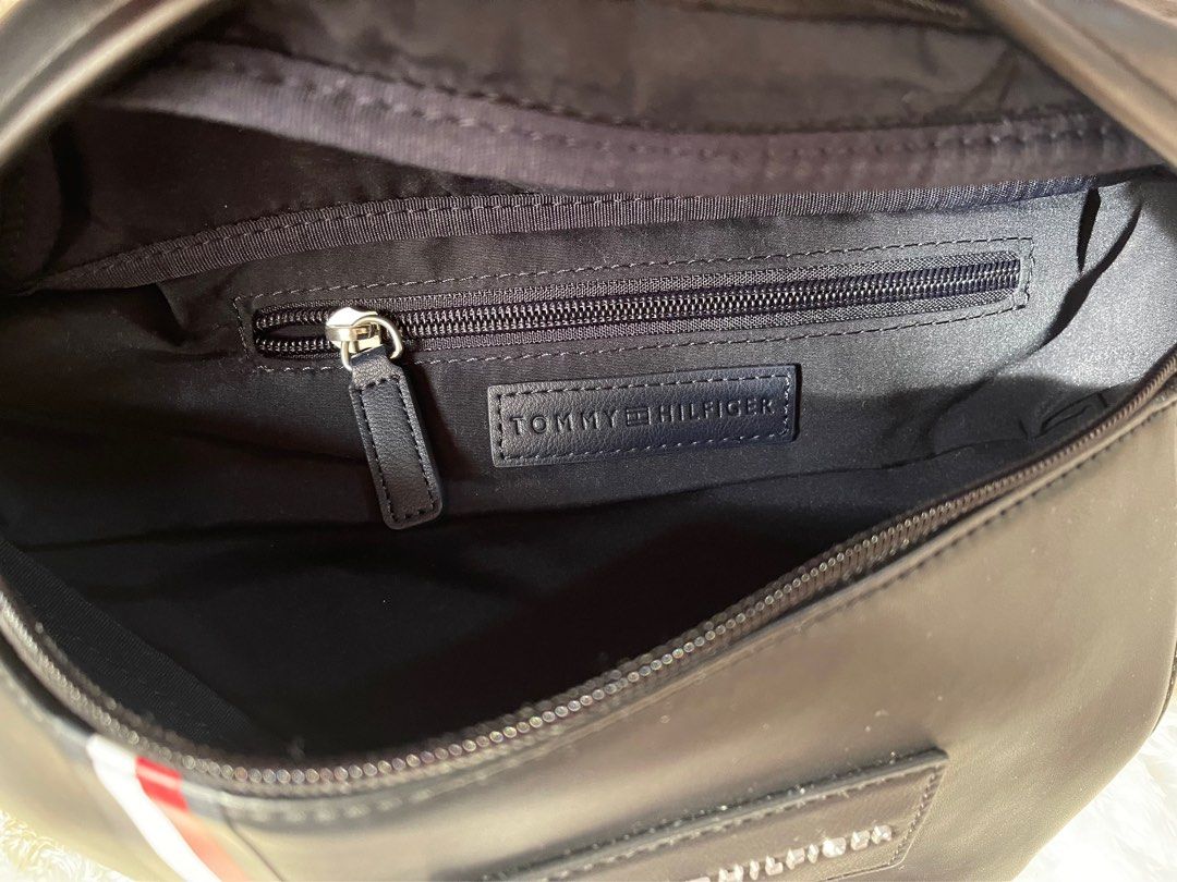 Tommy Hilfiger Metropolitan Crossbody
