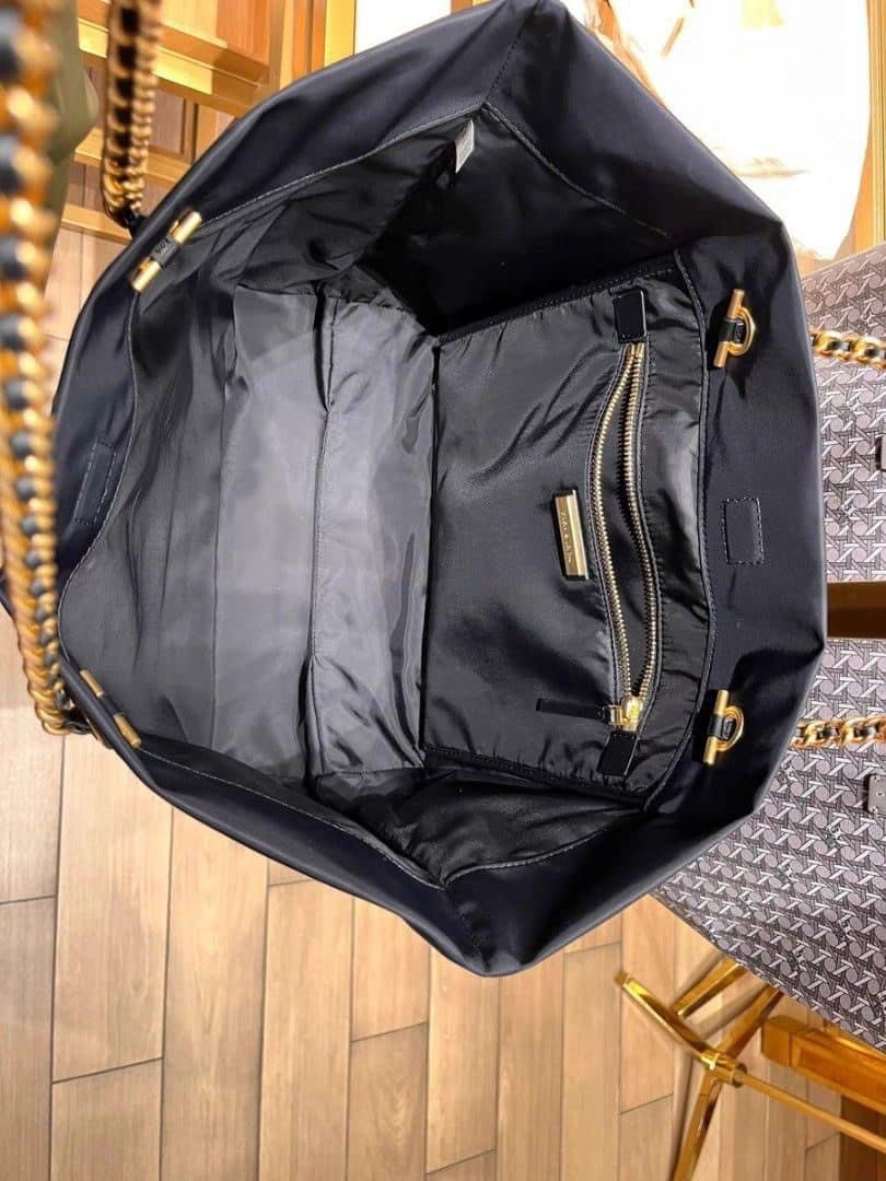 Tory burch quilted nylon tote store