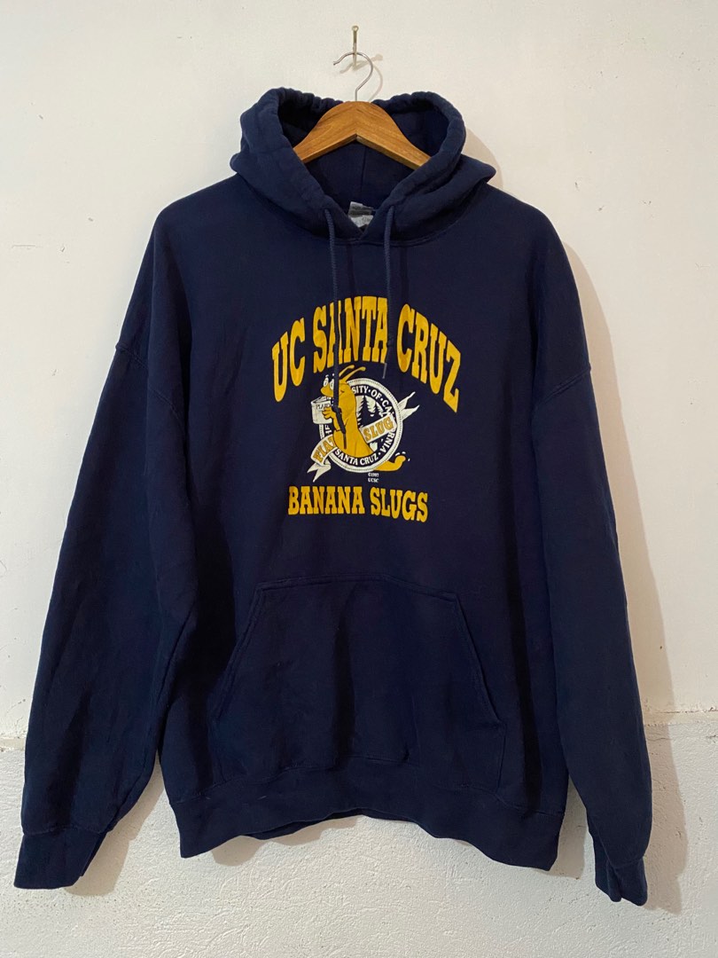 UC Santa Cruz Hoodie XL 29x26 Men s Fashion Coats Jackets and