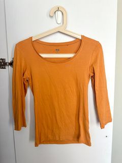 Uniqlo 3/4 Sleeve Shirt / Small