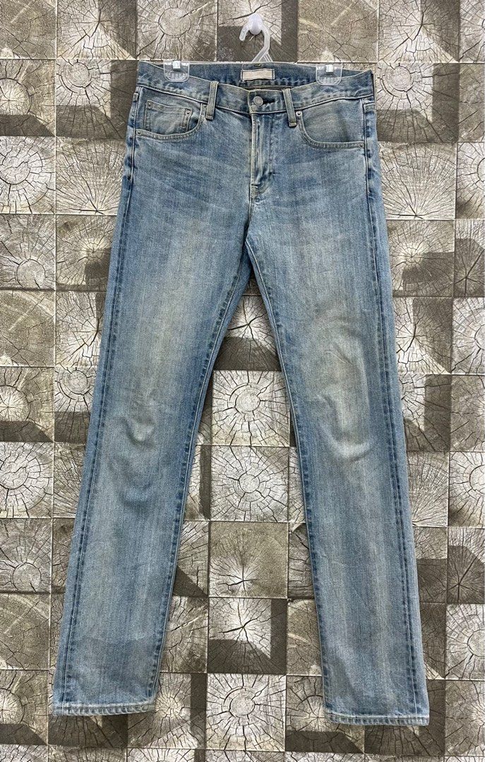 Uniqlo Slim Fit Selvedge Men s Fashion Bottoms Jeans on Carousell