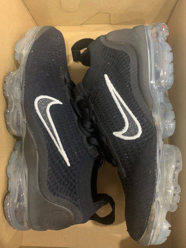 Black vapormax hot sale 5.5
