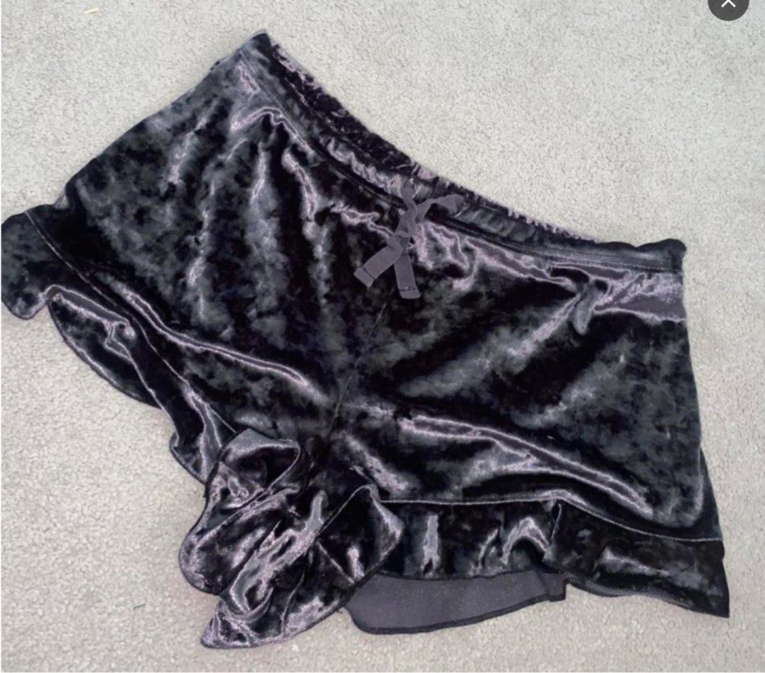 Pink velvet hotsell shorts victoria secret