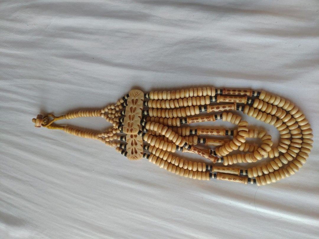 Vintage Carved Bone necklace Women s Fashion Jewelry Organizers Necklaces on Carousell