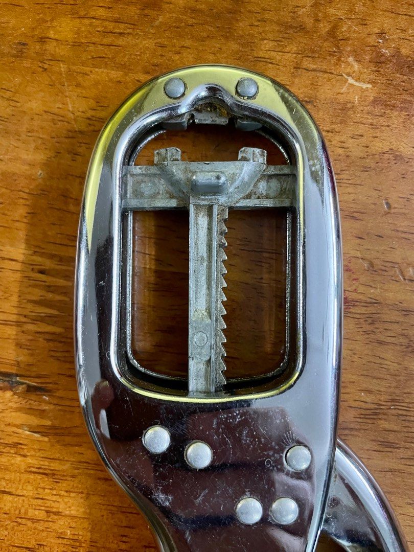 Crackerjack nutcracker store made in england