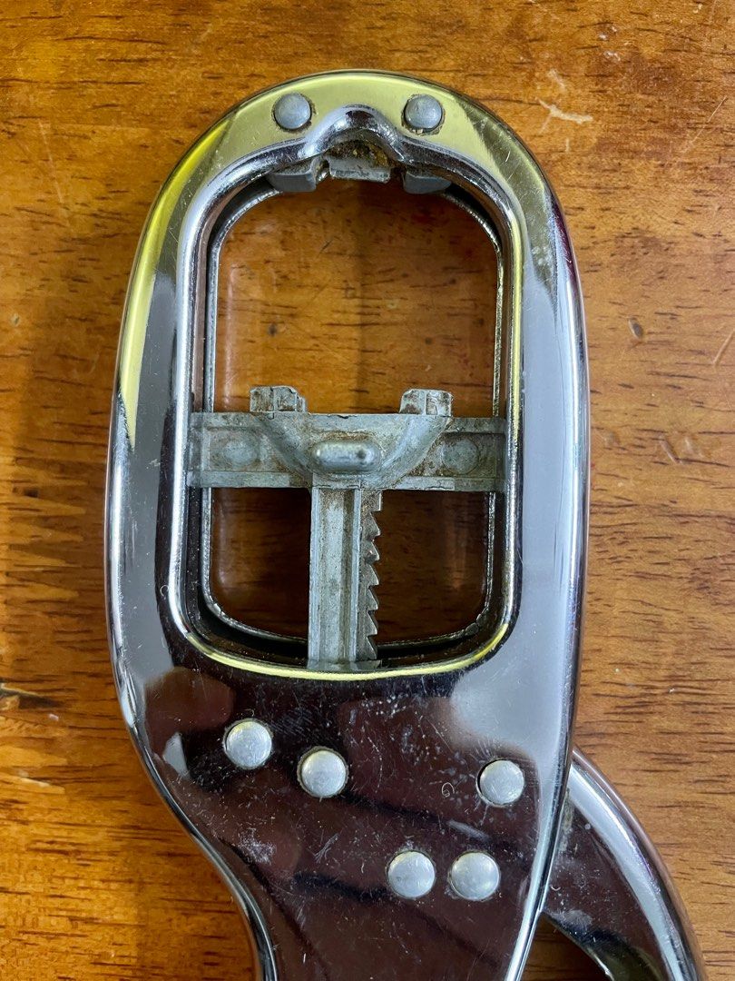 Crackerjack nutcracker made in england discount