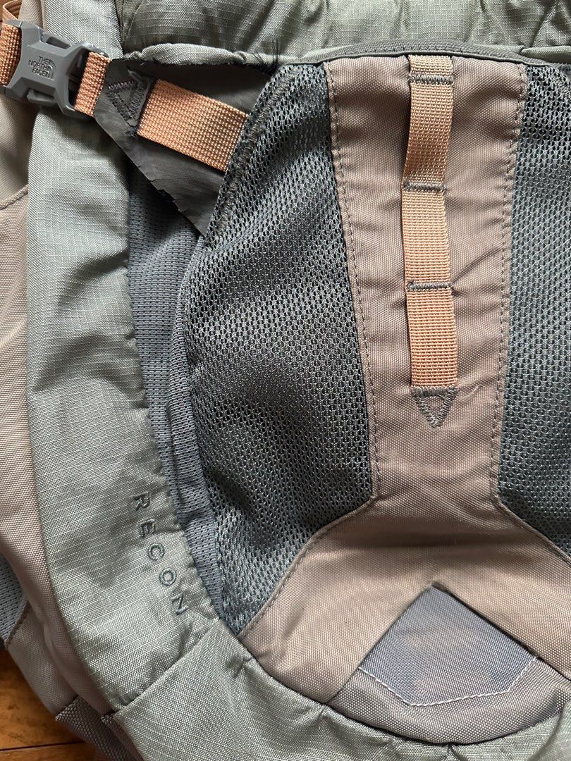Vintage North Face Recon Backpack Men s Fashion Bags Backpacks