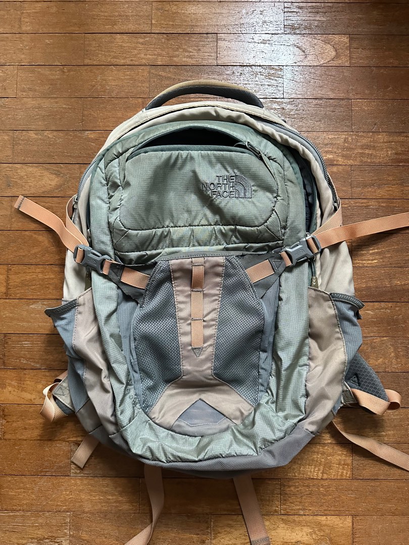 Vintage North Face Recon Backpack Men s Fashion Bags Backpacks