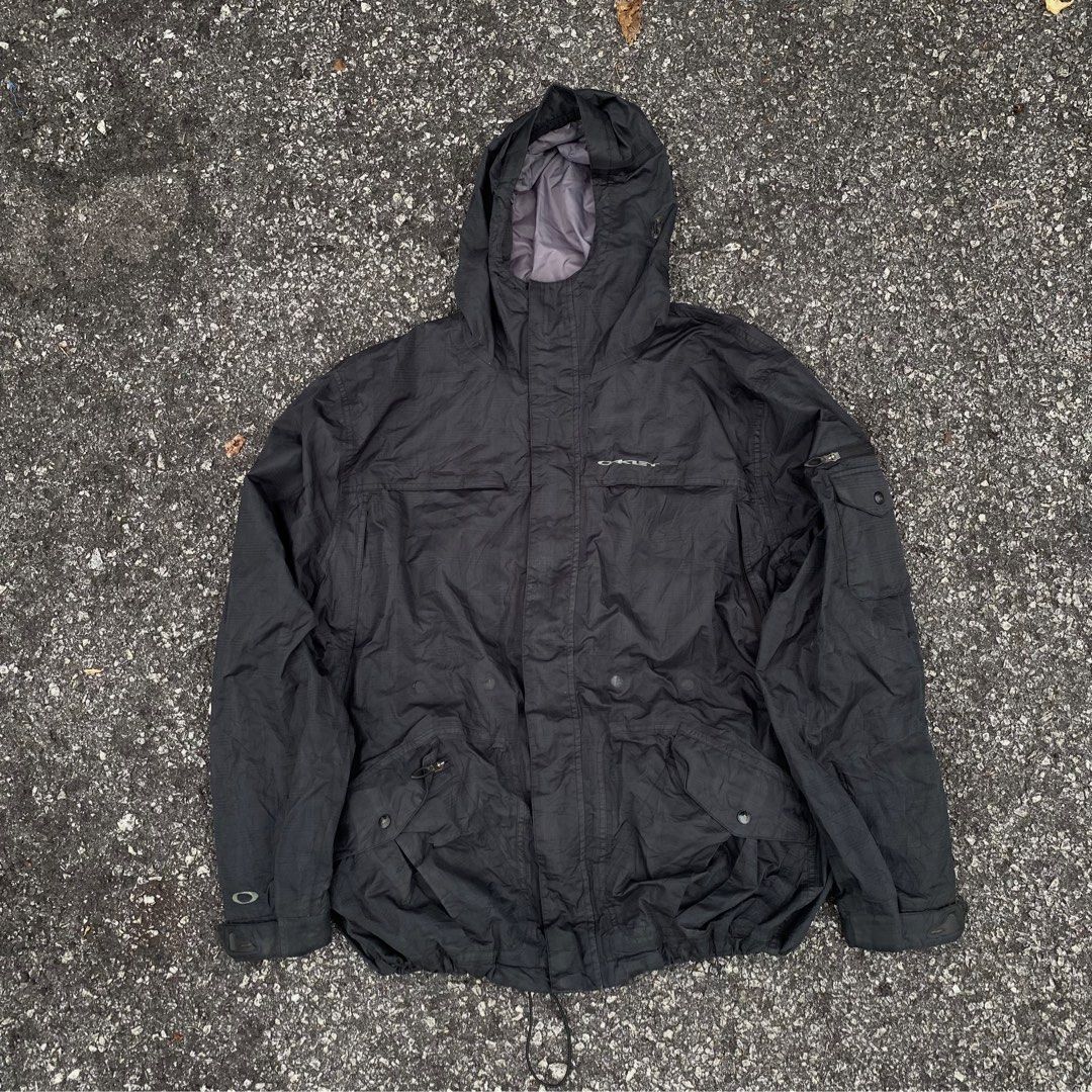 Vintage oakley shop windbreaker