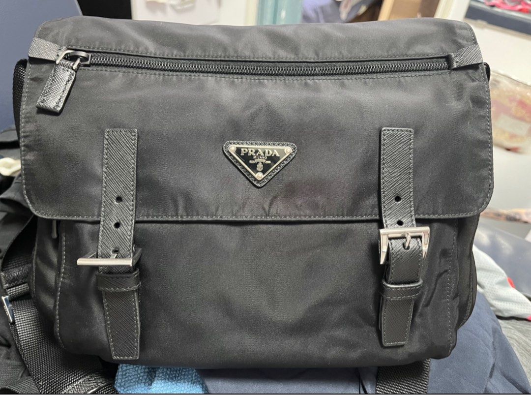 Vintage prada crossbody bag discount