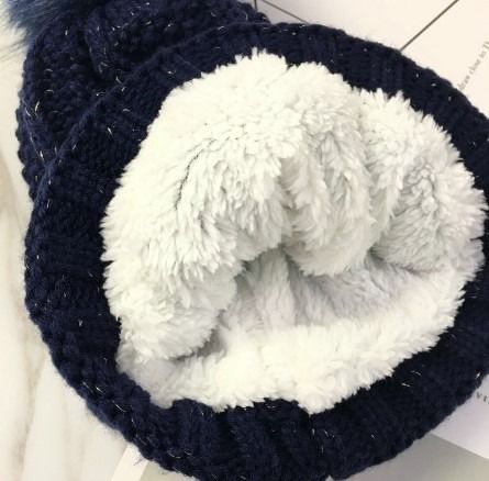 Fur lined hat hotsell womens
