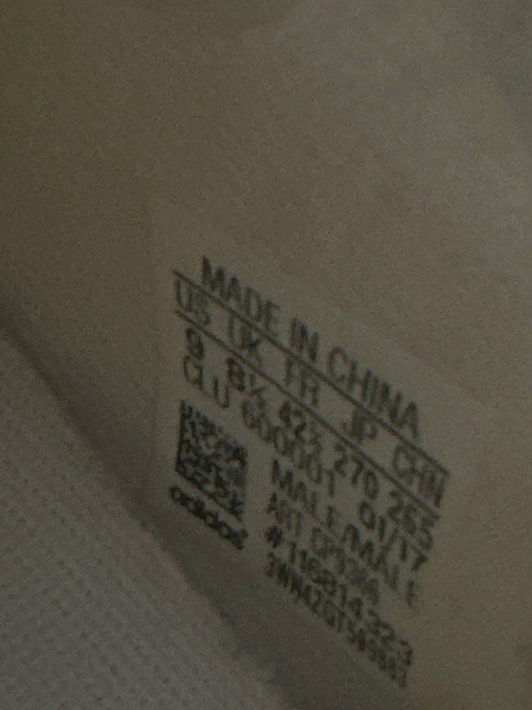 Yeezy cream tag hot sale