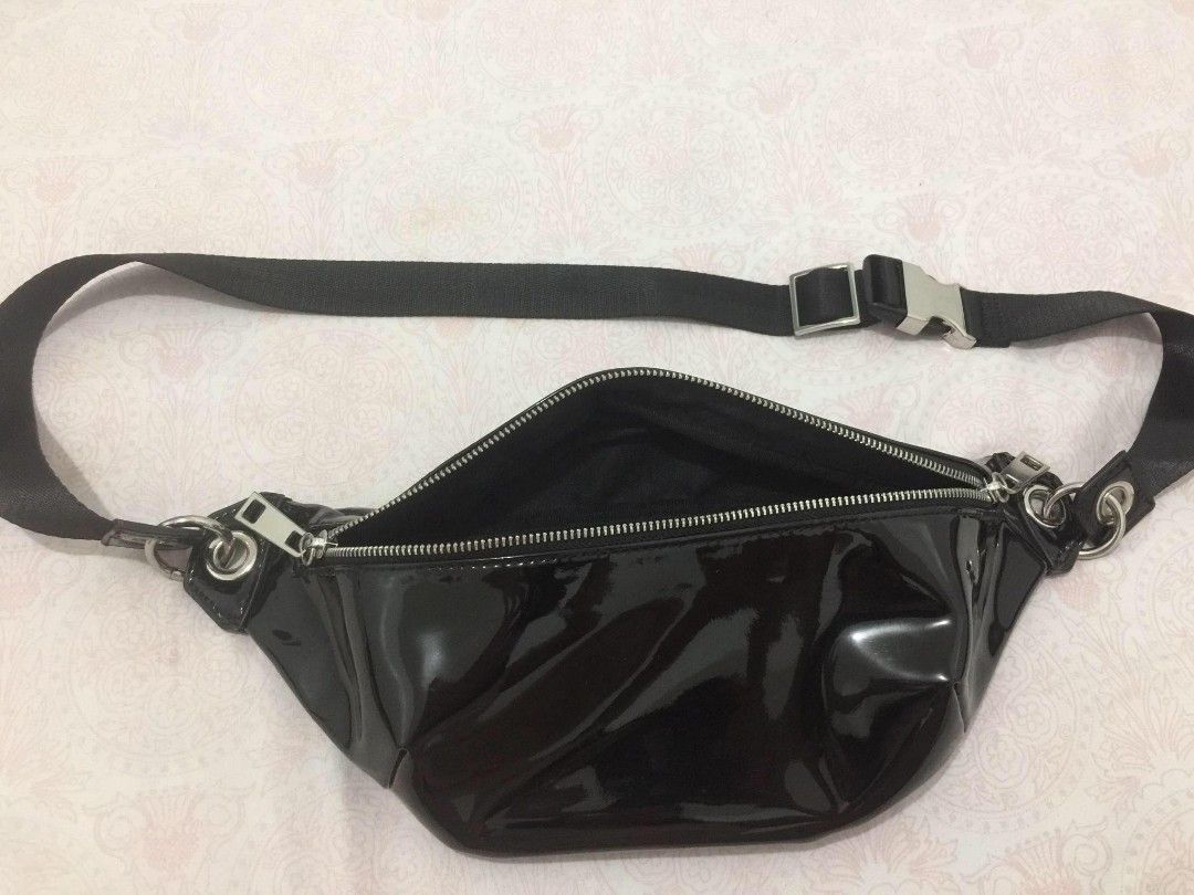 Zara faux patent leather bag Women s Fashion Bags Wallets Purses Pouches on Carousell