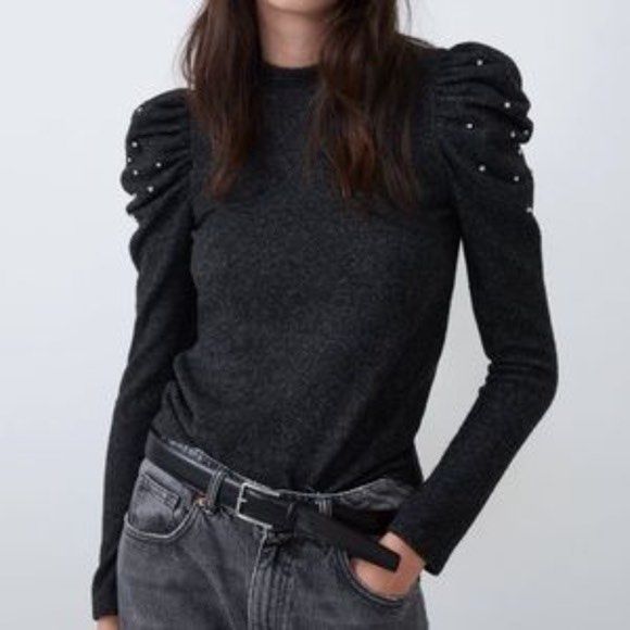 Pearl puff hot sale sleeve top
