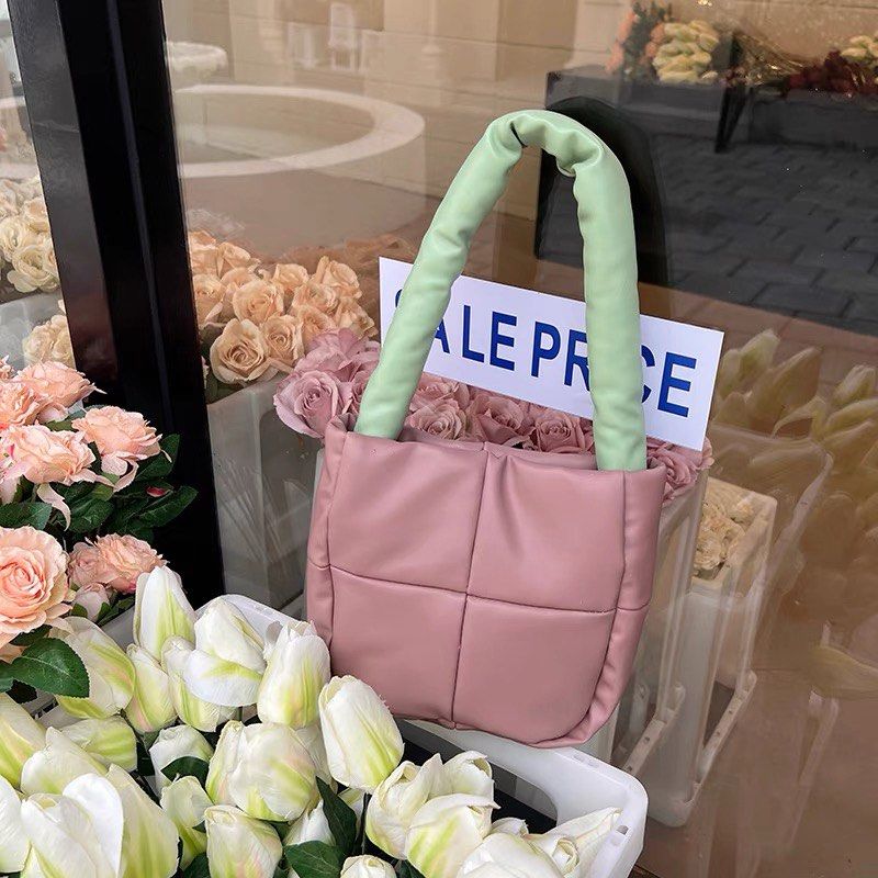 Cute vintage bags sales