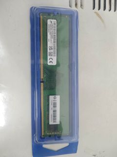 8GB DDR4 2666MHz DIMM and256GB M.2 2280 NVMe SSD