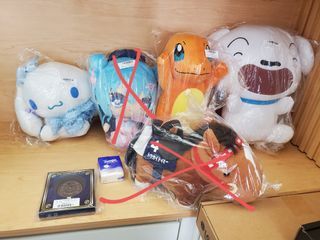 冠軍日本純種馬 4号 寵物小精靈公仔 pokemon 小火龍 初音 蠟燭小新 小白 Sanrio 玉貴狗 勇者鬥惡龍 駝錶 毛公仔 toreba 日版