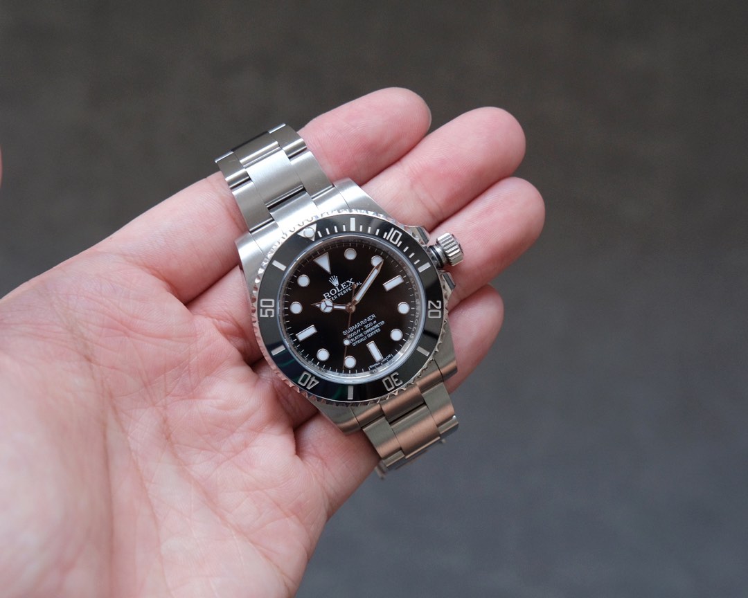 114060 wrist hotsell