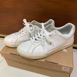 法國品牌 Veja 小白鞋 37號