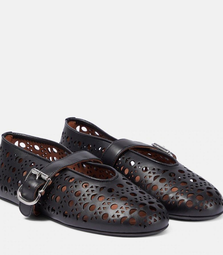 alaia ballerina ballet flats (Category: Flats & Sandals) located in Manila. Submitted by sarisaristorehk (Listing ID 1255666215, Image 2). Description: Price around 55k depends on style For preorder.