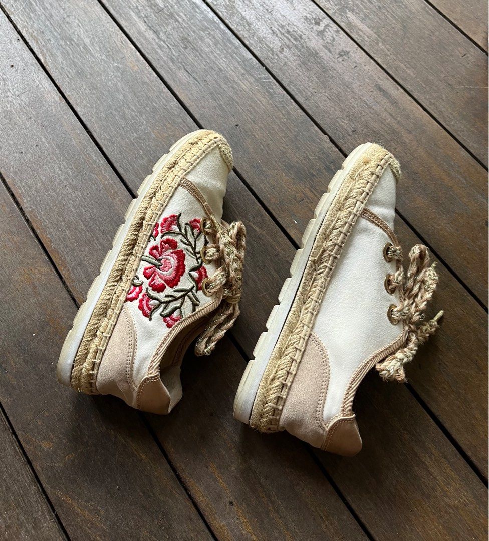 Aldo embroidered shoes best sale