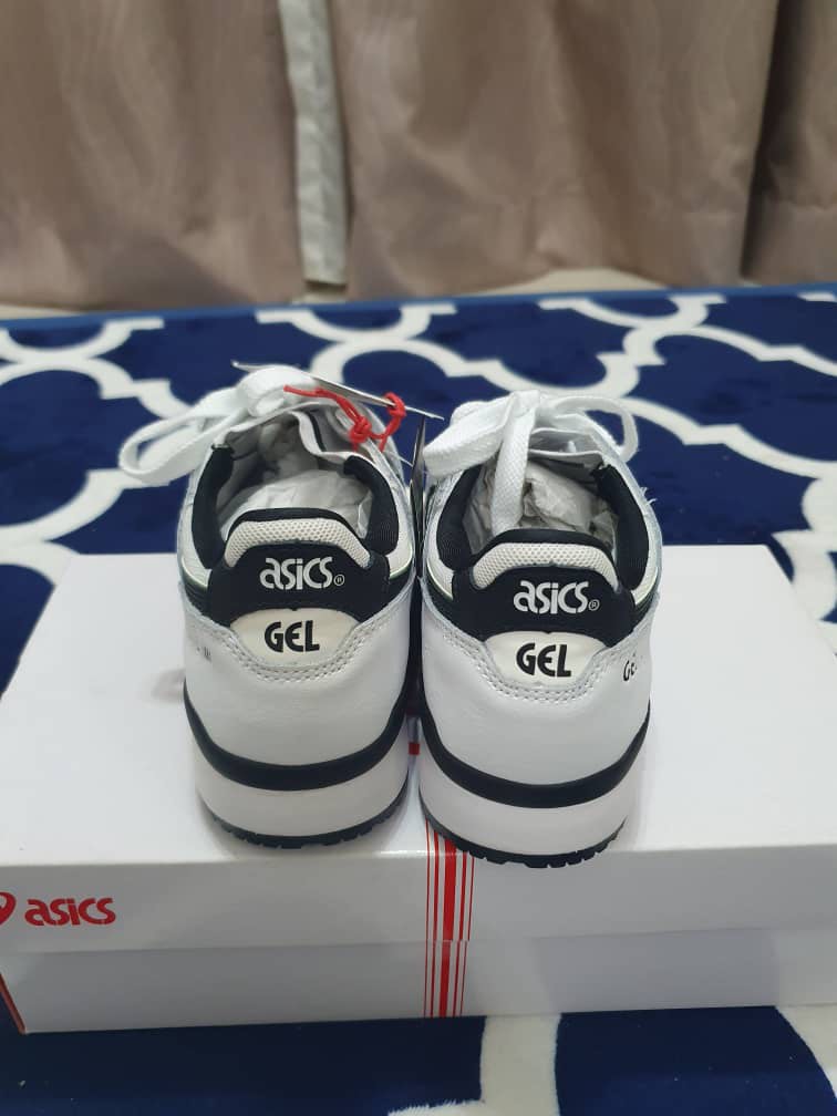 ASICs Gel Lyte III Women s Fashion Footwear Sneakers on Carousell