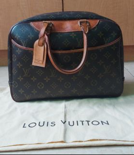 Authentic Louis Vuitton Deauville Bag