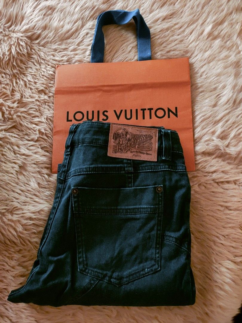 Authentic Louis Vuitton Pants (Category: Luxury Apparel) located in Manila. Submitted by prelovedlux23 (Listing ID 1255613848, Image 1). Description: available authentic semi stretchy with original lv paper bag waistline 32 (16inches) what you see is what you get.