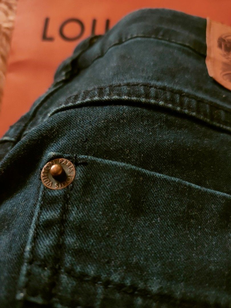 Authentic Louis Vuitton Pants (Category: Luxury Apparel) located in Manila. Submitted by prelovedlux23 (Listing ID 1255613848, Image 3). Description: available authentic semi stretchy with original lv paper bag waistline 32 (16inches) what you see is what you get.