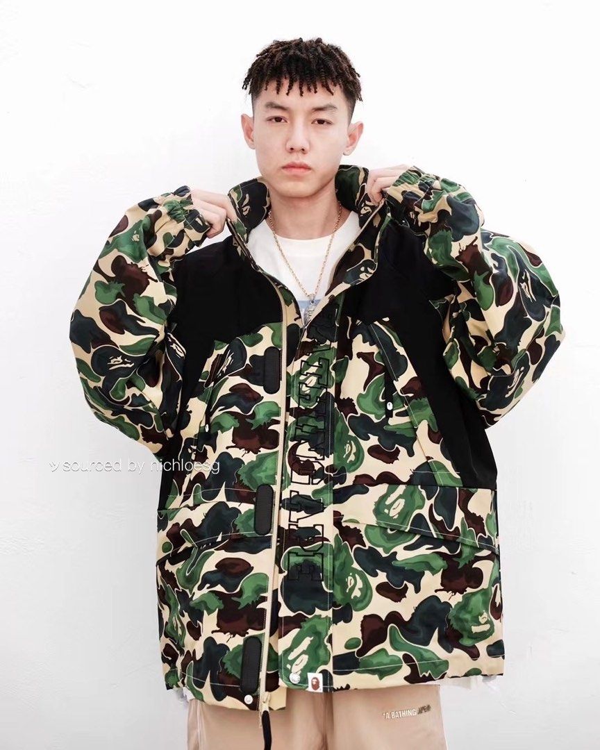 bape_art_camo_snowboard_jacket 