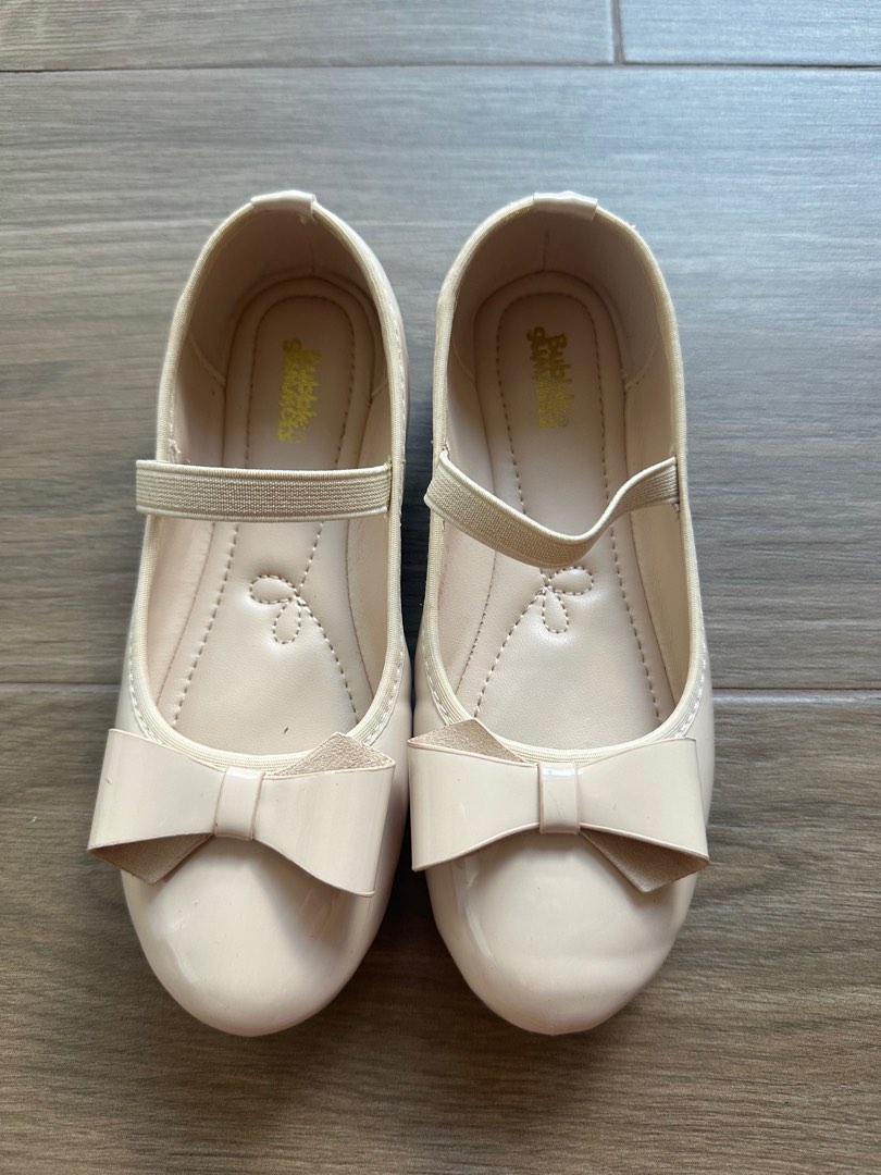 Girls white flats hot sale
