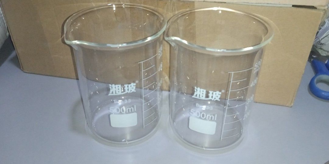 Beaker 500ml Glass Type (Up to 30% OFF) (Category: Medical Supplies & Tools) located in Manila. Submitted by jessaljamm78141 (Listing ID 1255596691, Image 1). Description: Capacity: 500ml Graduations: 25ml, 100ml to 500ml O.D. x Height(mm): 88 x 123 (approx.) High quality inert 3.3 borosilicate glass ASTM Specification E960, Type I requirements.