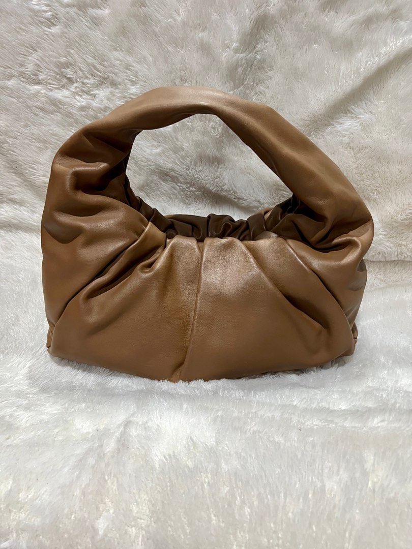 Bottega veneta croissant bag sales