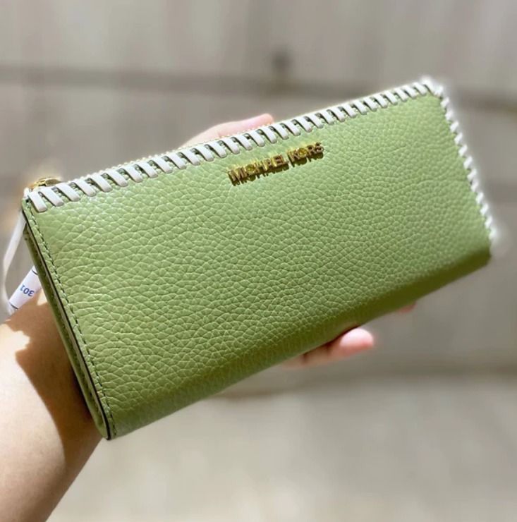 Light sage new arrivals michael kors wallet