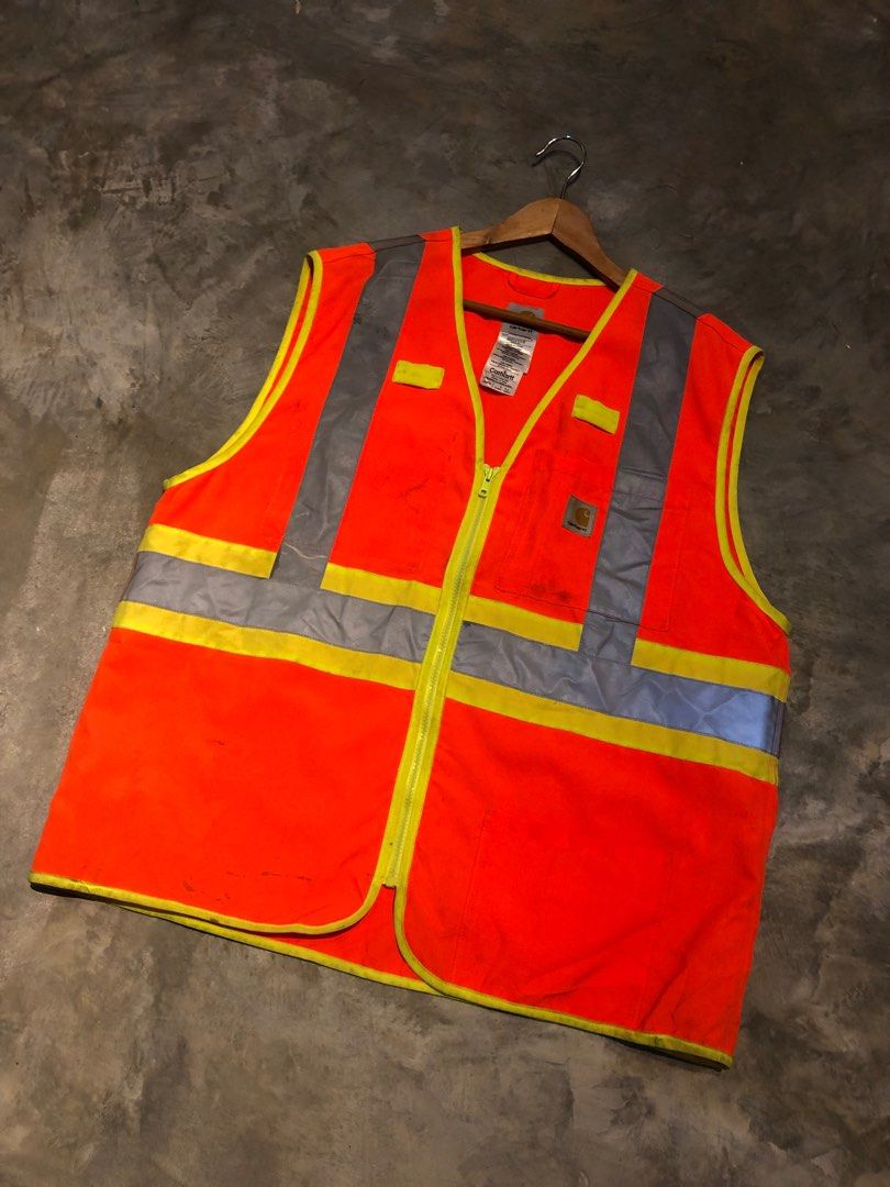 carhartt safety vest Men s Fashion Activewear on Carousell