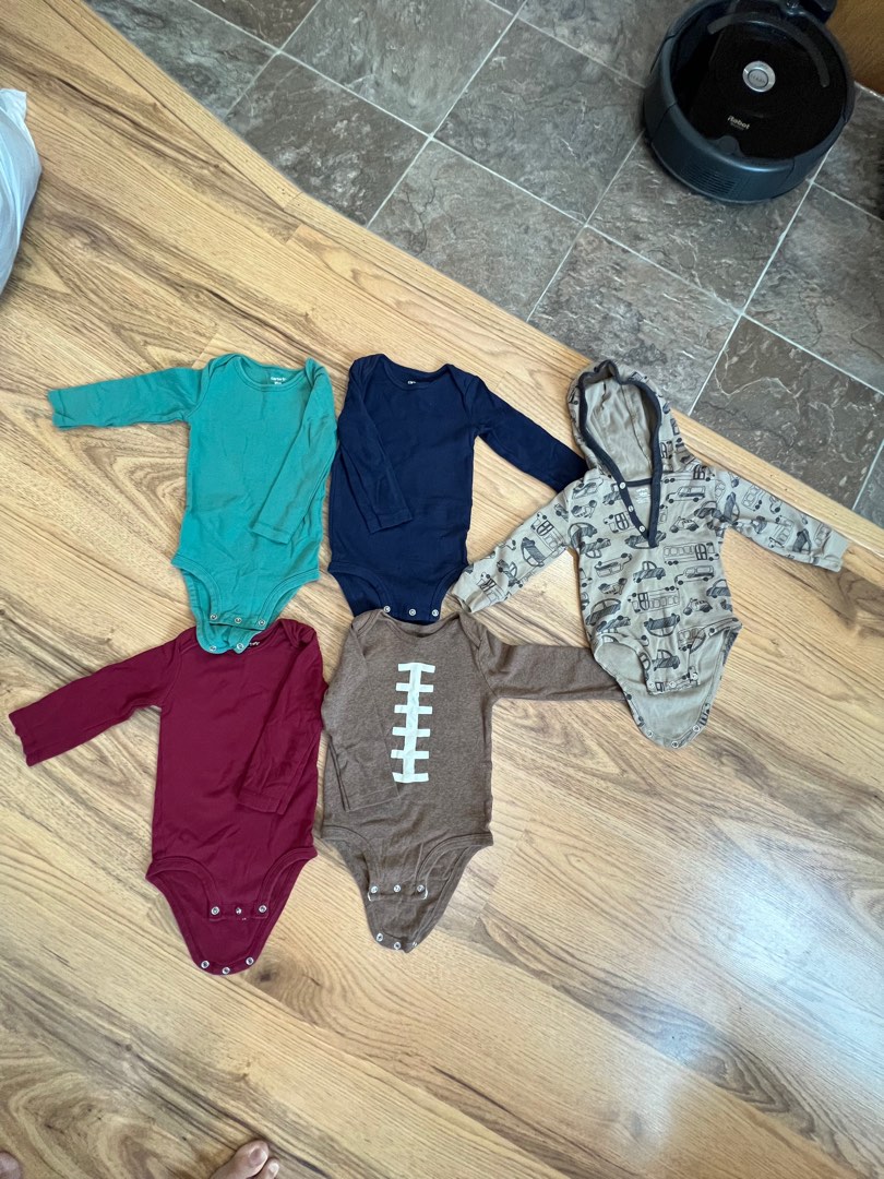 Carter's 18 hot sale month onesies