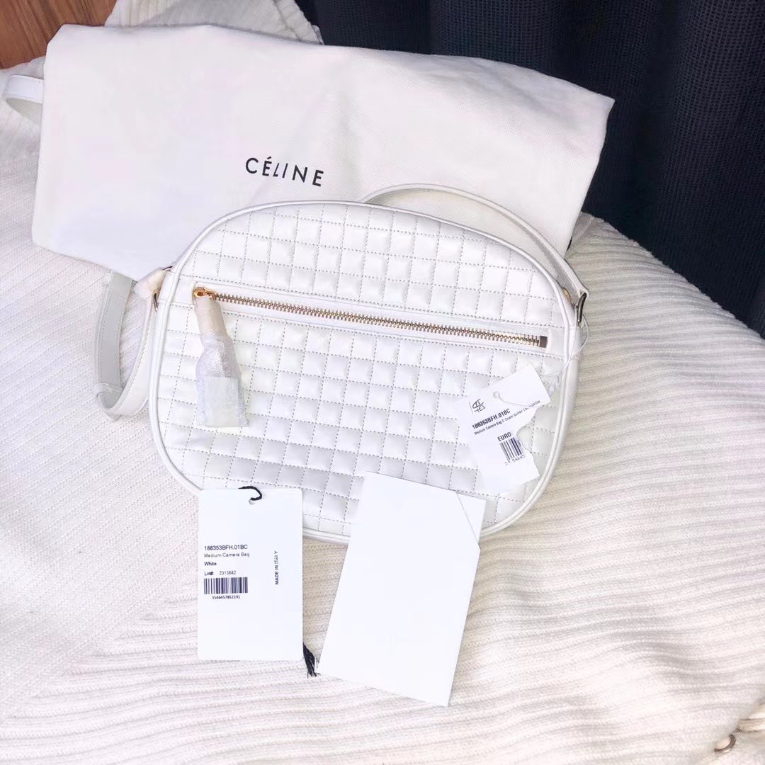 Celine 側咩袋cross body White, 名牌, 手袋及銀包- Carousell