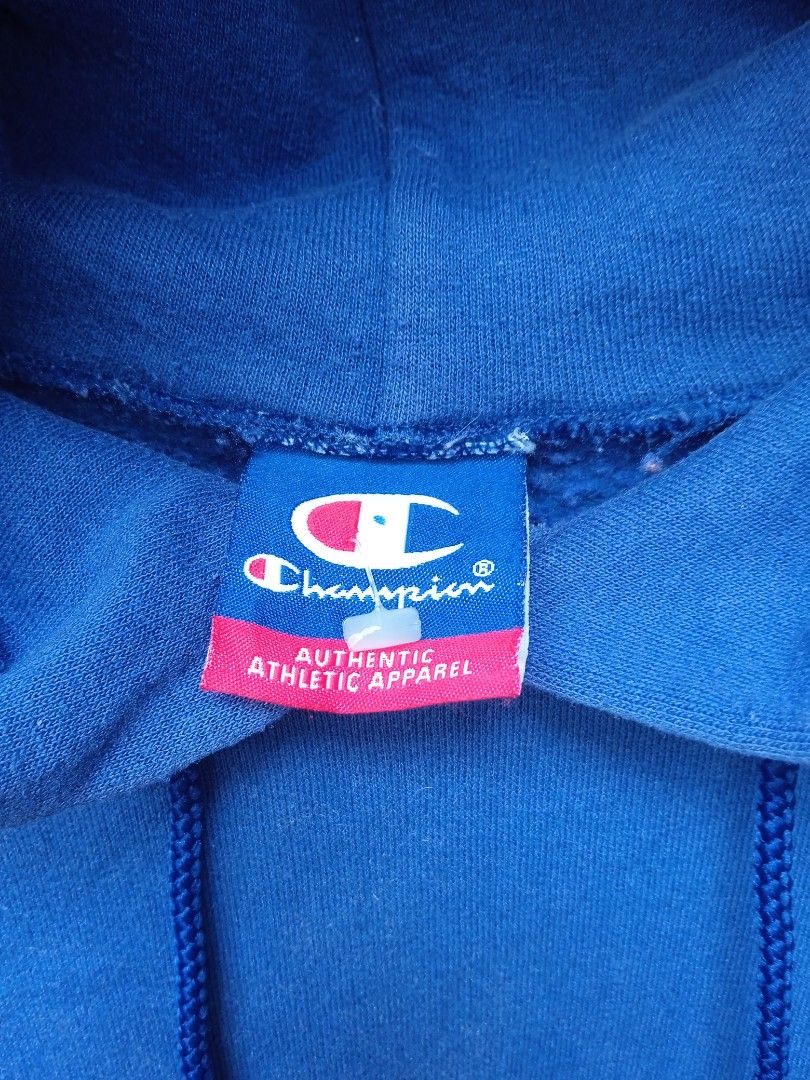 Champion vintage hoodie (Category: Coats, Jackets and Outerwear) located in Cavite. Submitted by size_dimes (Listing ID 1255630644, Image 3). Description: color purple faded wash tag probably XL dimension 25 x 27 walang himulmol walang crack print.