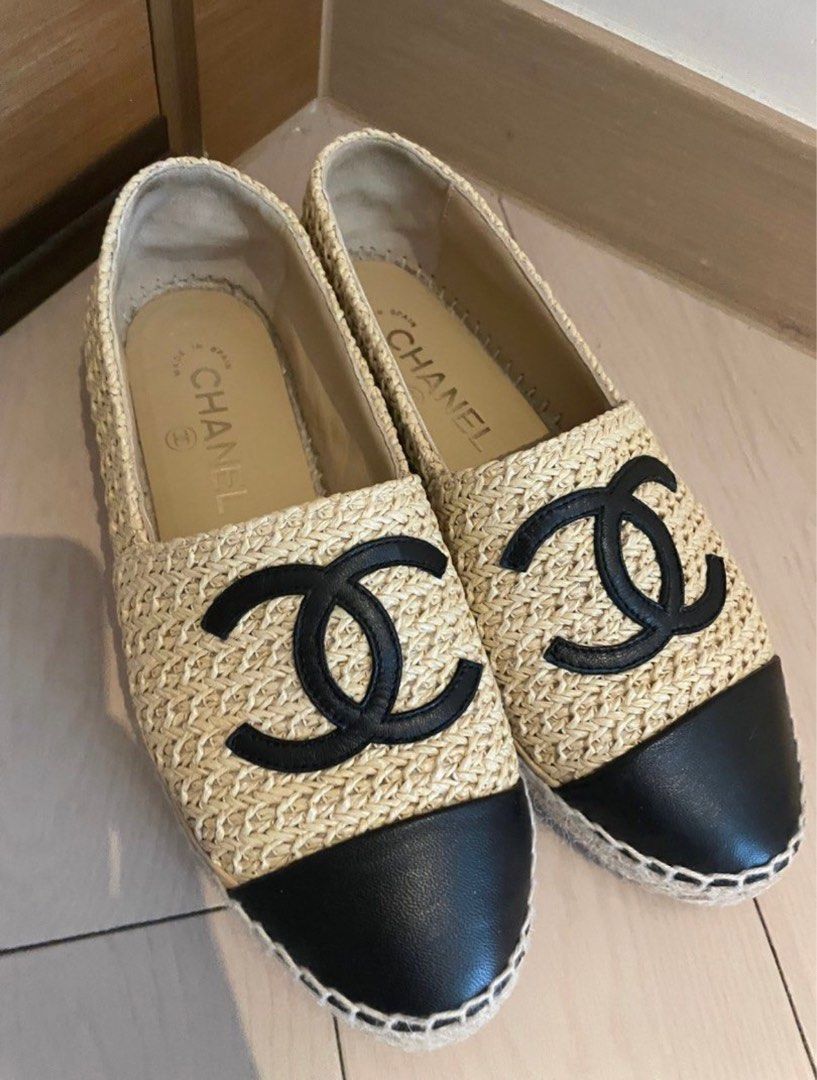 Chanel Shoes, 女裝, 鞋, 平底鞋- Carousell