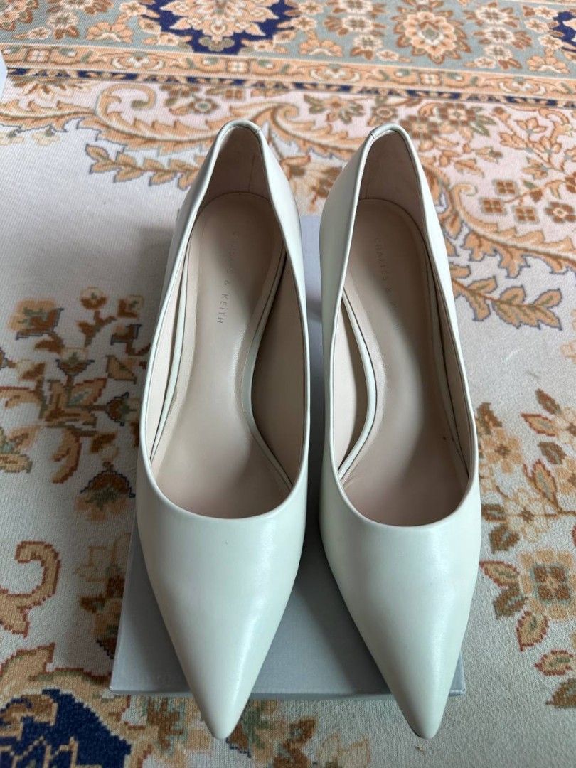 Stiletto Heel Pumps - Chalk