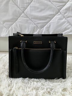 (Category: ) located in . Submitted by preloved_daa (Listing ID 1255613174, Image 1). Description: .