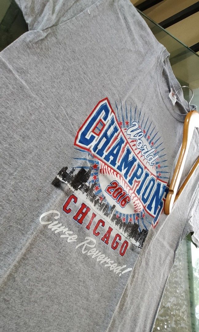 MLB Chicago Cubs 2016 World Series Champions, Men's Fashion, Tops & Sets,  Tshirts & Polo Shirts on Carousell