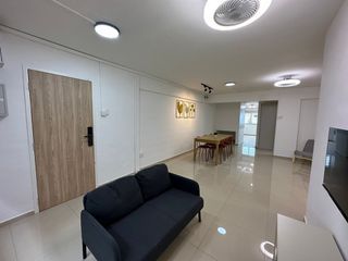 Co living Studio with attached bathroom at 731 Yishun Street 72 Nee Soon Central Vista