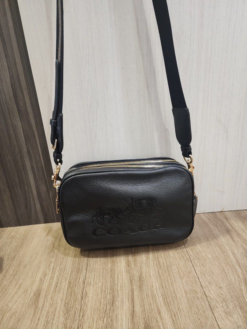 Jes hotsell crossbody black