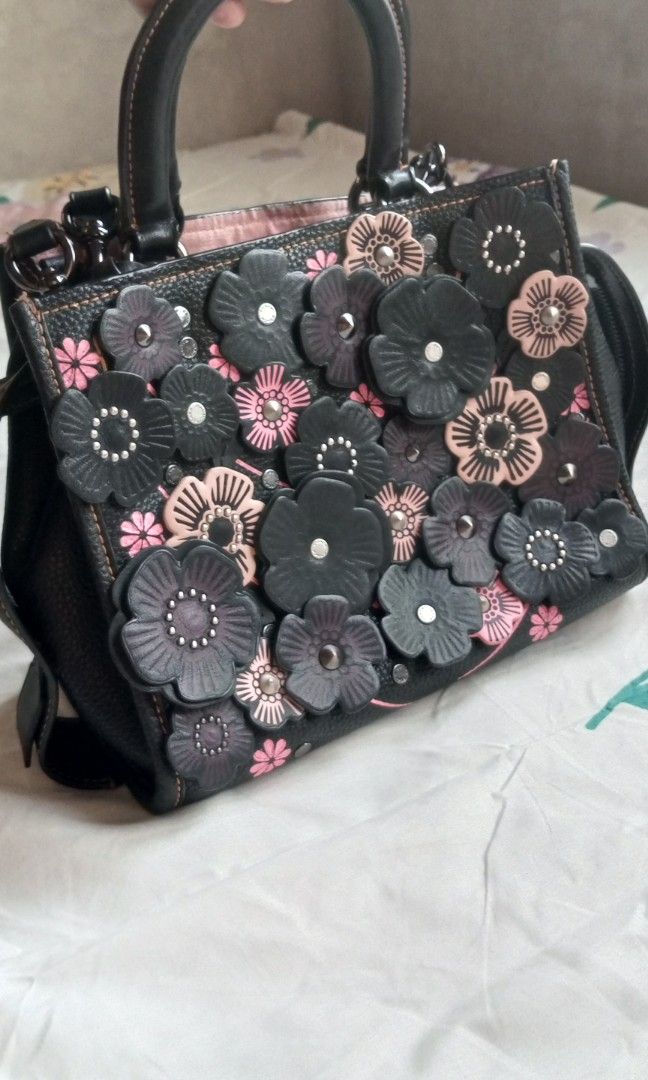 Coach tea rose sale sale