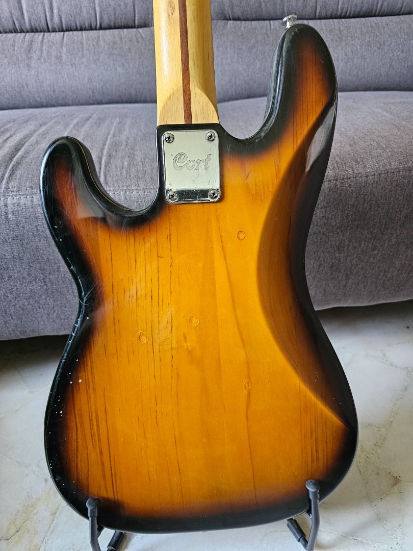 Cort SPPJ Special Series Electric Bass Guitar, Hobbies & Toys, Music